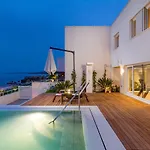 Maiora Luxury Island * Sali