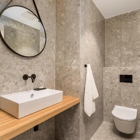 Maiora Luxury Island *