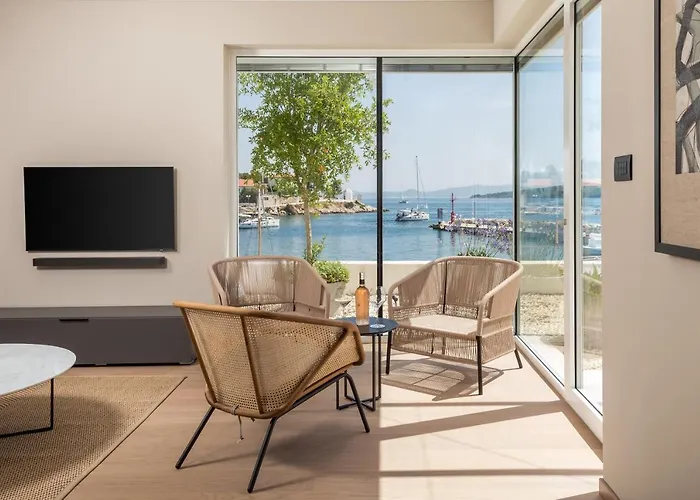 شقة Maiora Luxury Island *