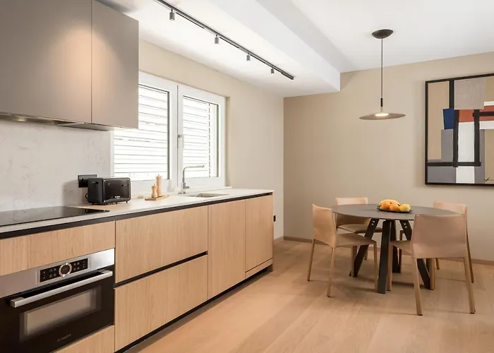 Maiora Luxury Island סאלי