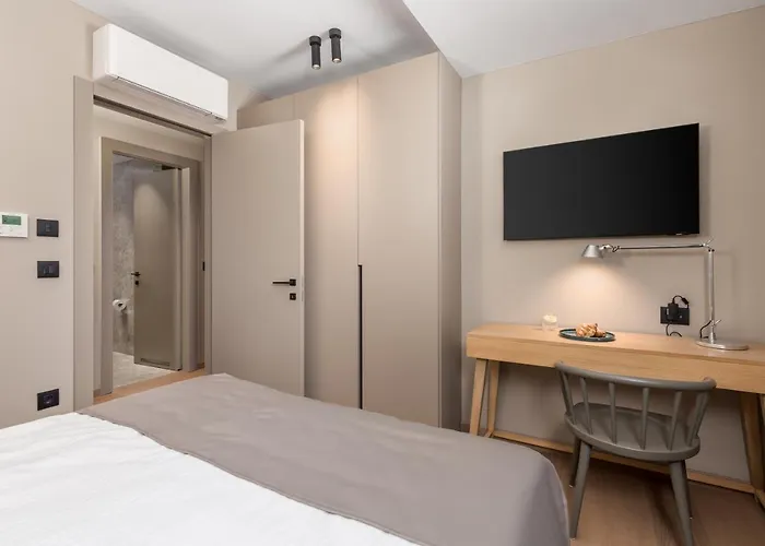 Maiora Luxury Island סאלי