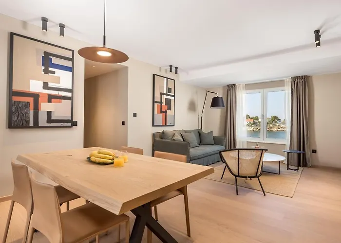 Maiora Luxury Island * סאלי