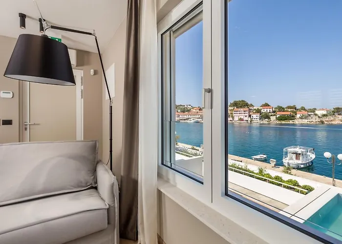 Maiora Luxury Island