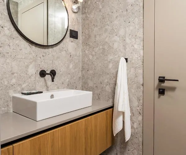 Maiora Luxury Island סאלי