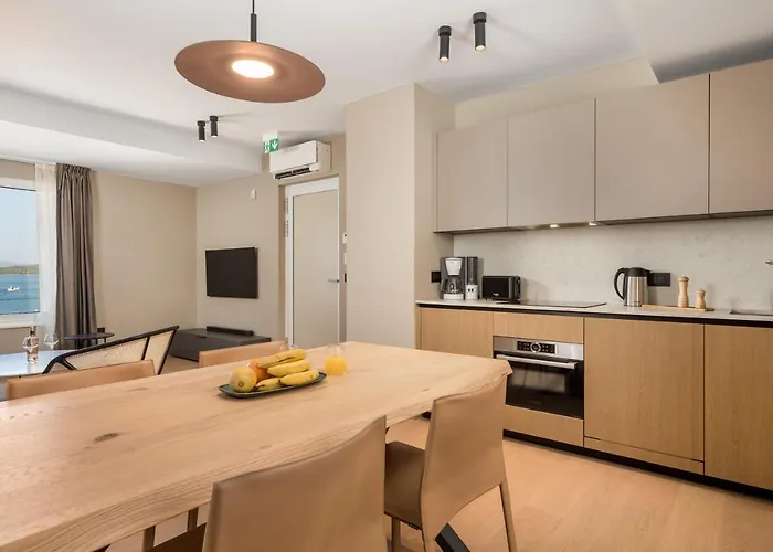 Maiora Luxury Island *