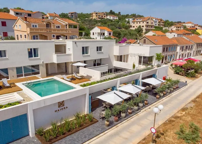 Maiora Luxury Island *