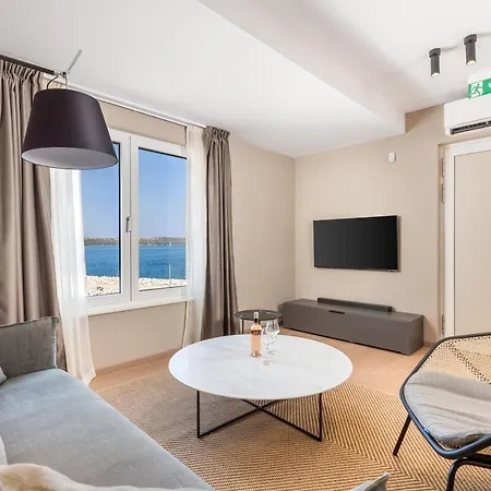 Maiora Luxury Island * Sali