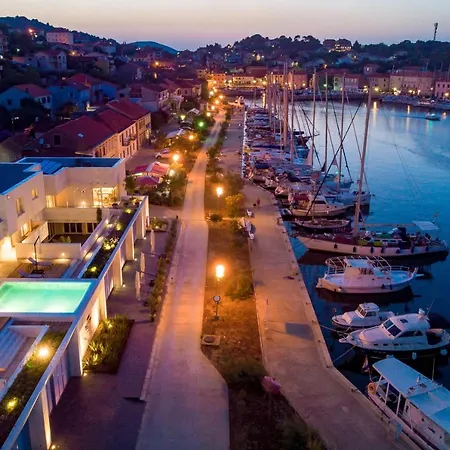 Lägenhet Maiora Luxury Island